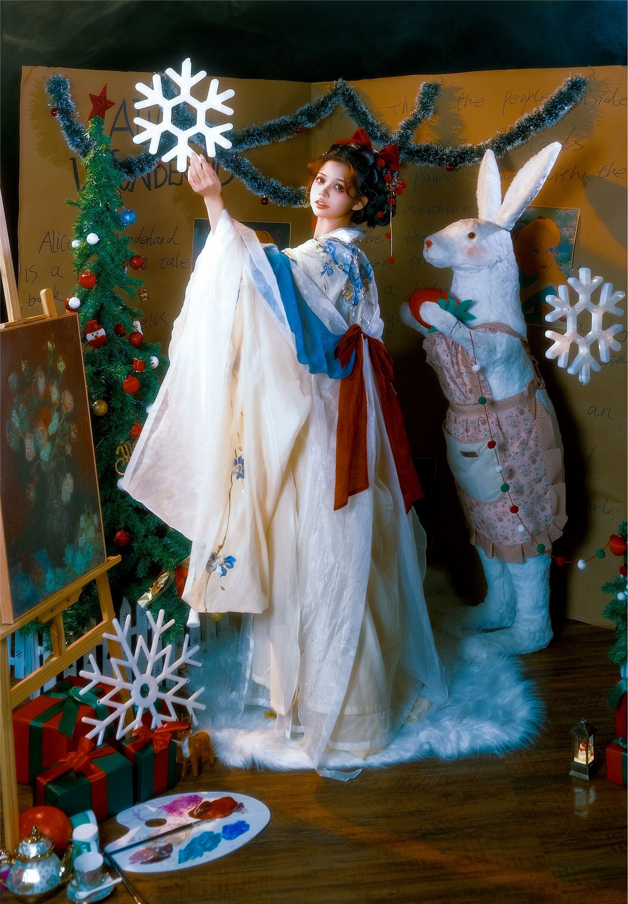 YITUYU艺图语 2025.01.20 白雪公主的圣诞节 蘑菇